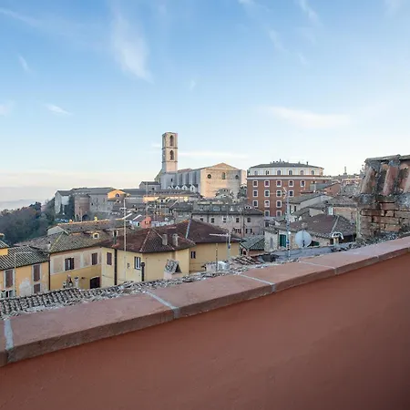 Panoramic Apt - A Due Passi Dal Centro - Italywego Perugia Exterior photo